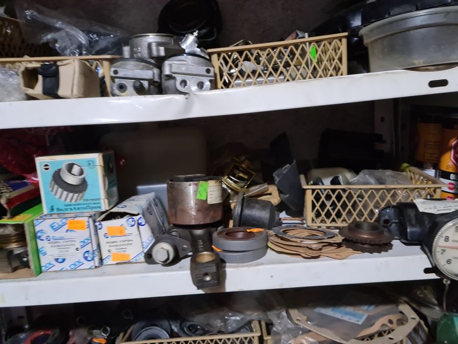 Авточасти лада.нива.жигула.москвич.и други.