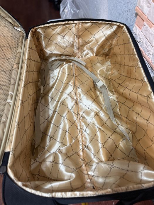 Чемодан размер L