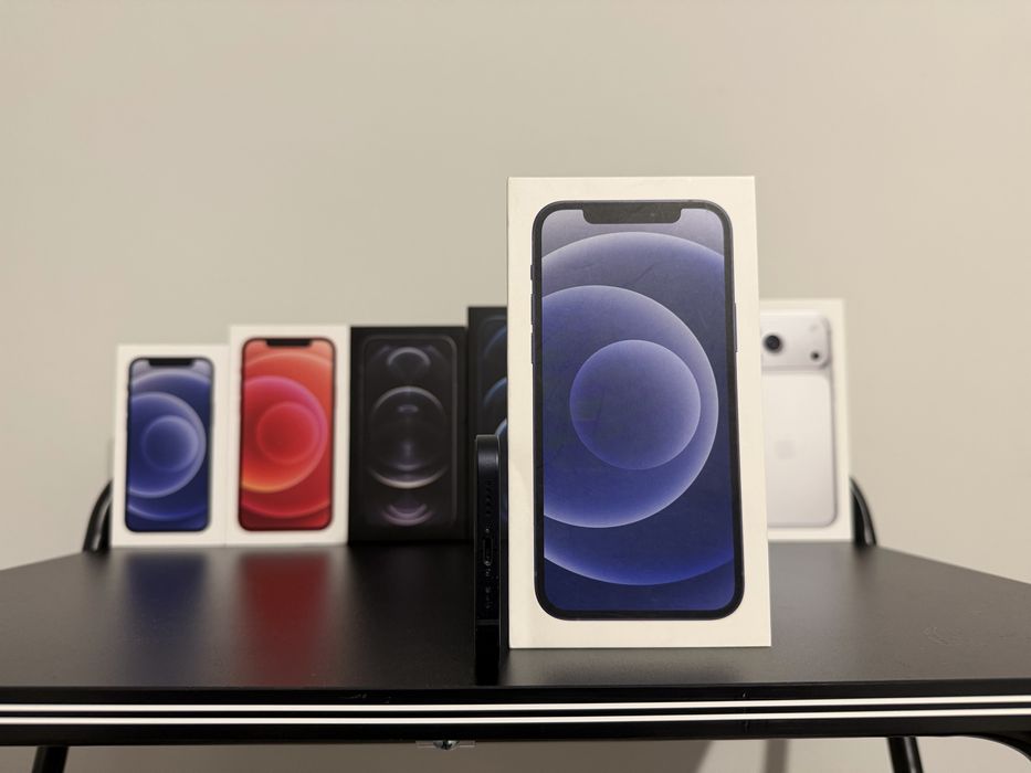 iPhone 12, 64GB, negru, neverlock, stare impecabilă