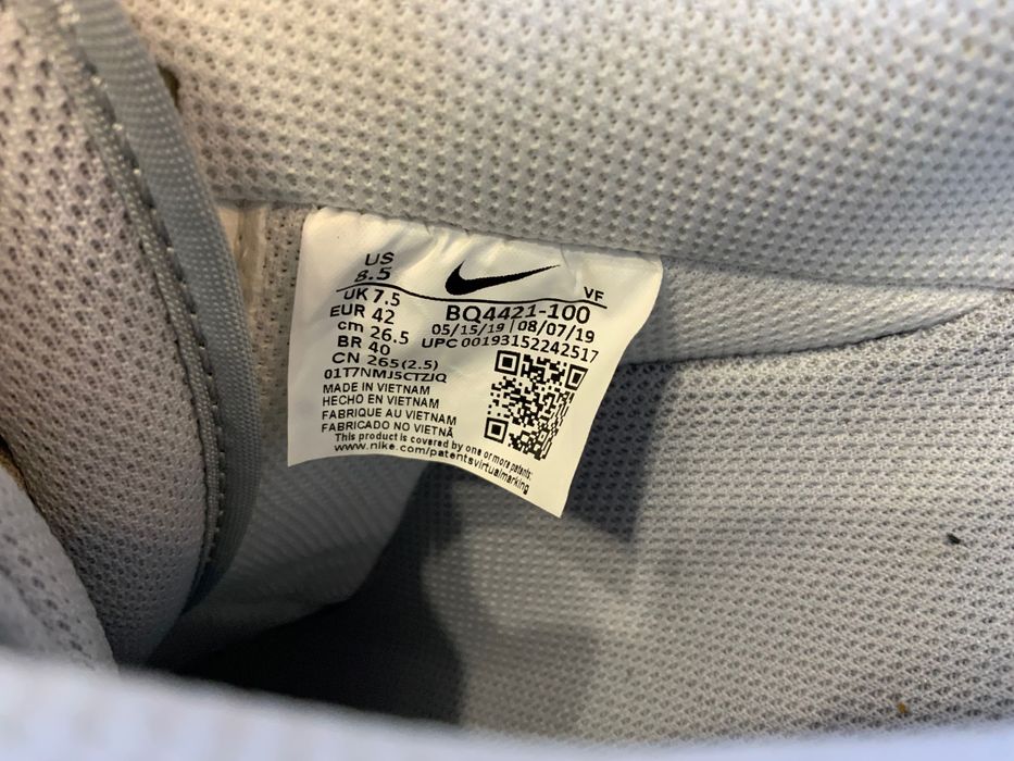 Nike -оригинални маратонки 42 номер