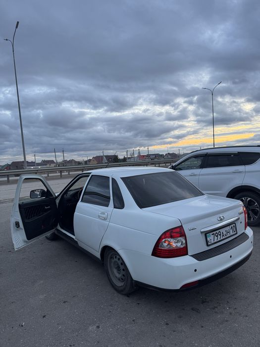 продам лада приору 2 базовая
