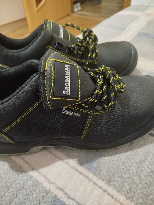 Рабочие ботинки ROBAMAG