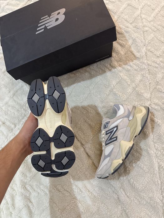 New Balance 9060 Grey