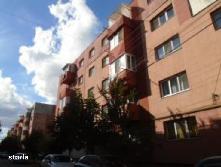 cota 3/8 din apartament cu 2 camere- loc. Campia Turzii, jud. Cluj