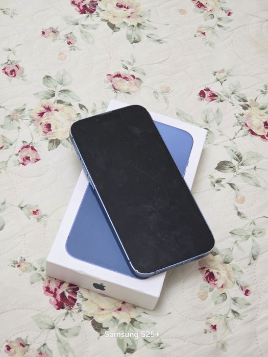 Продам iphone 13