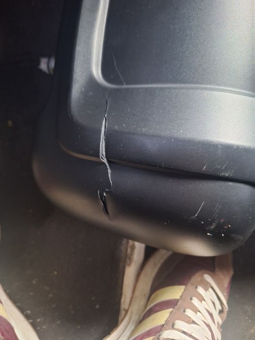 Vând oglinda dreapta Peugeot, Citroen, Fiat