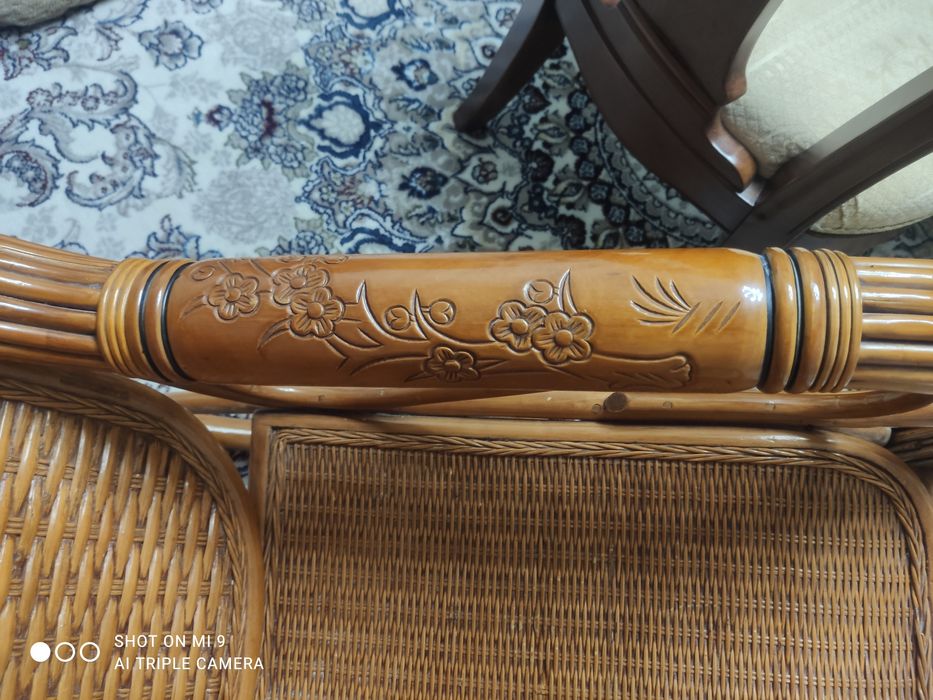 Продам кресло качалка