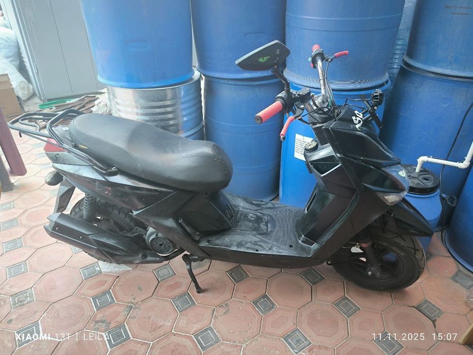 Skuter samuray sotiladi