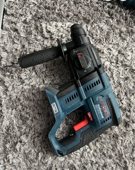 Rotopercutor Bosch profesional