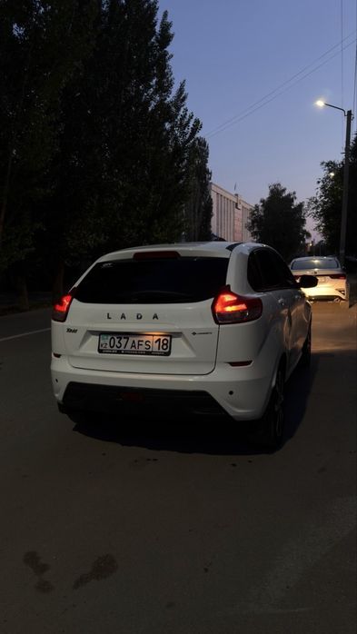 Продам Lada Xray 2017г
