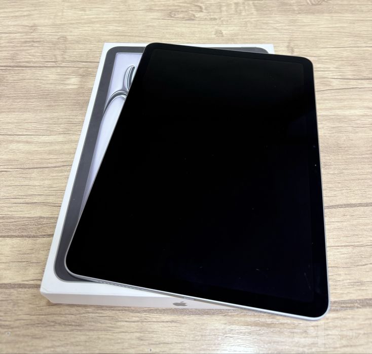 Prodam Idyal Ipad Air 11  M4 128GB wi-fi