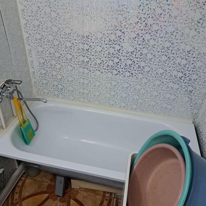 Кв. 2 бөлмеде сатамын Картова 13 МСО