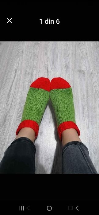 Ciorapi tricotati manual