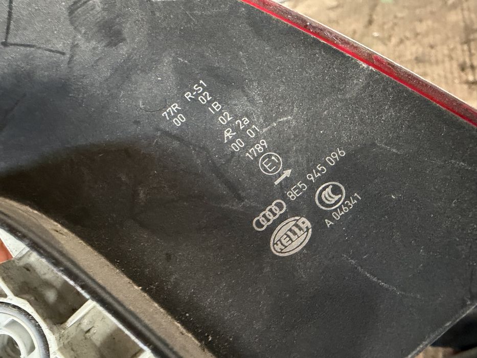 Десен стоп ауди а4 б7 / audi a4 b7