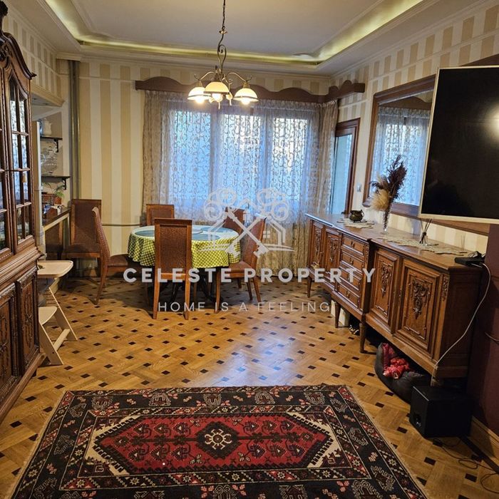 Дава се под наем Тристаен апартамент в София, Център - 100 кв.м за 900 € - Снимка #4