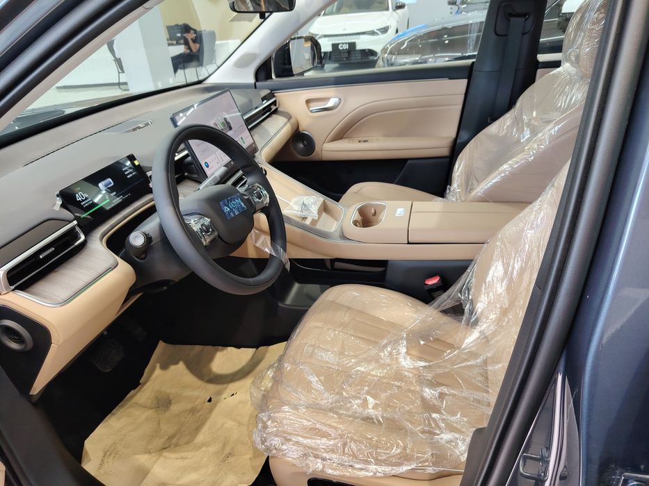 GAC AION I60 TITANIUM GREY REEV 210km 2025/12 gibrid