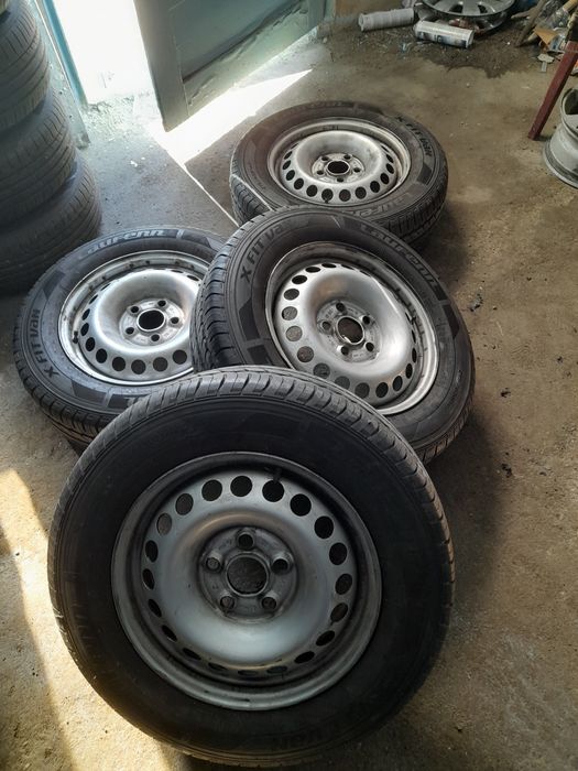 Set 4 Anvelope 215-65-16 C. cu DOT 2024 stare ca NOU + Jante Ww T5 T6