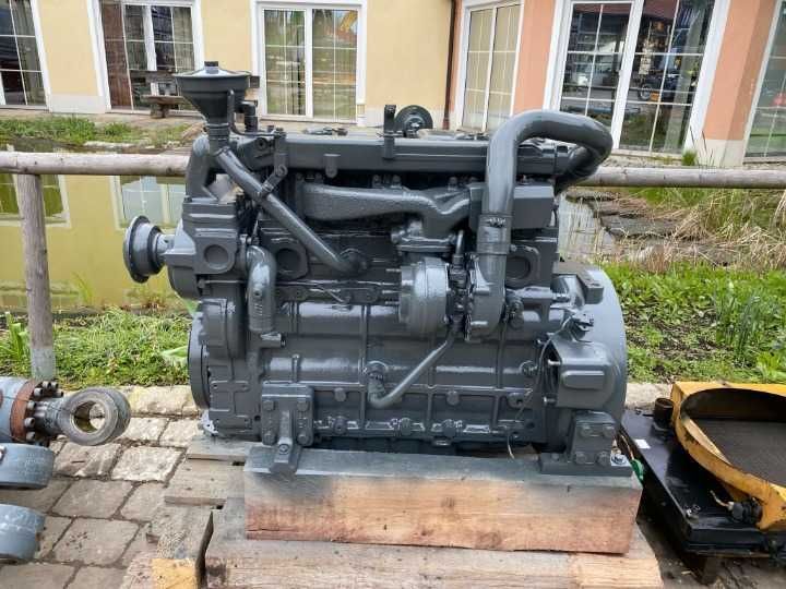 Motor complet Liebherr D904T - Piese de motor Liebherr