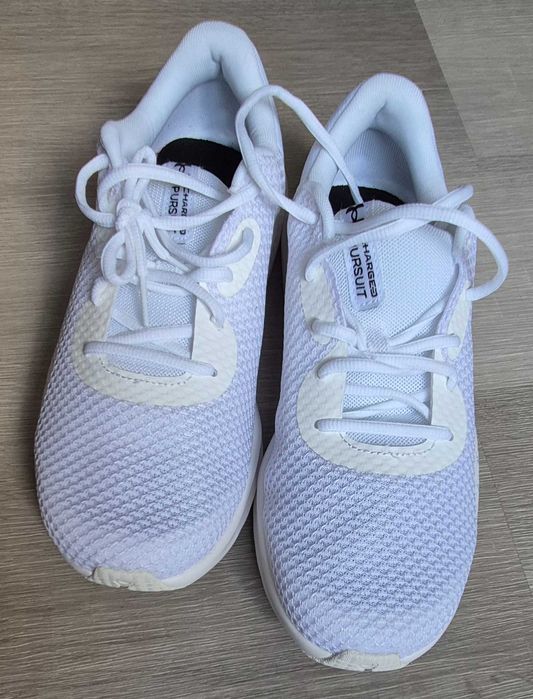 Чисто нови бели маратонки Under Armour (номер 43) - Супер цена!