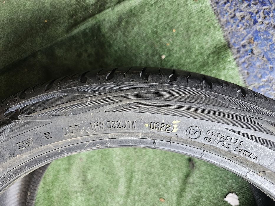 245 40 19 vara continental