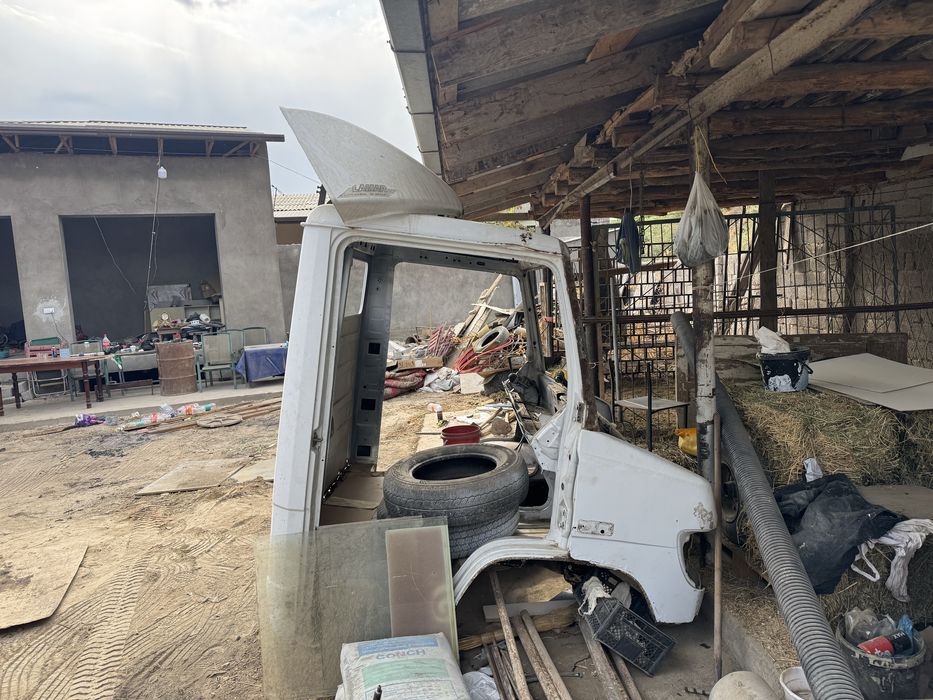 кузиф мерс гигант варо