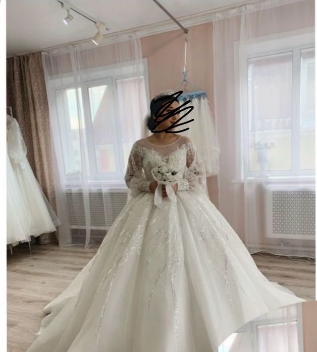 Свадебное платье