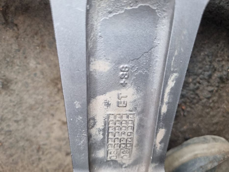 Оригинальные диски AMG с резинами