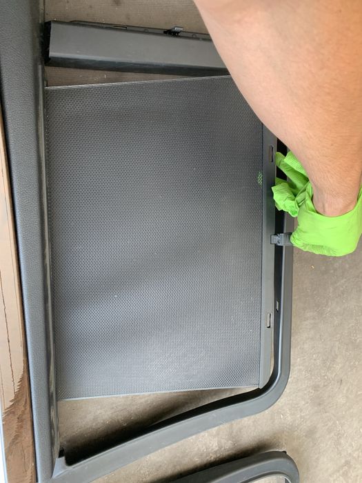 Vand fete de usi complete cu perdelute jaluzele bmw seria 5 F11