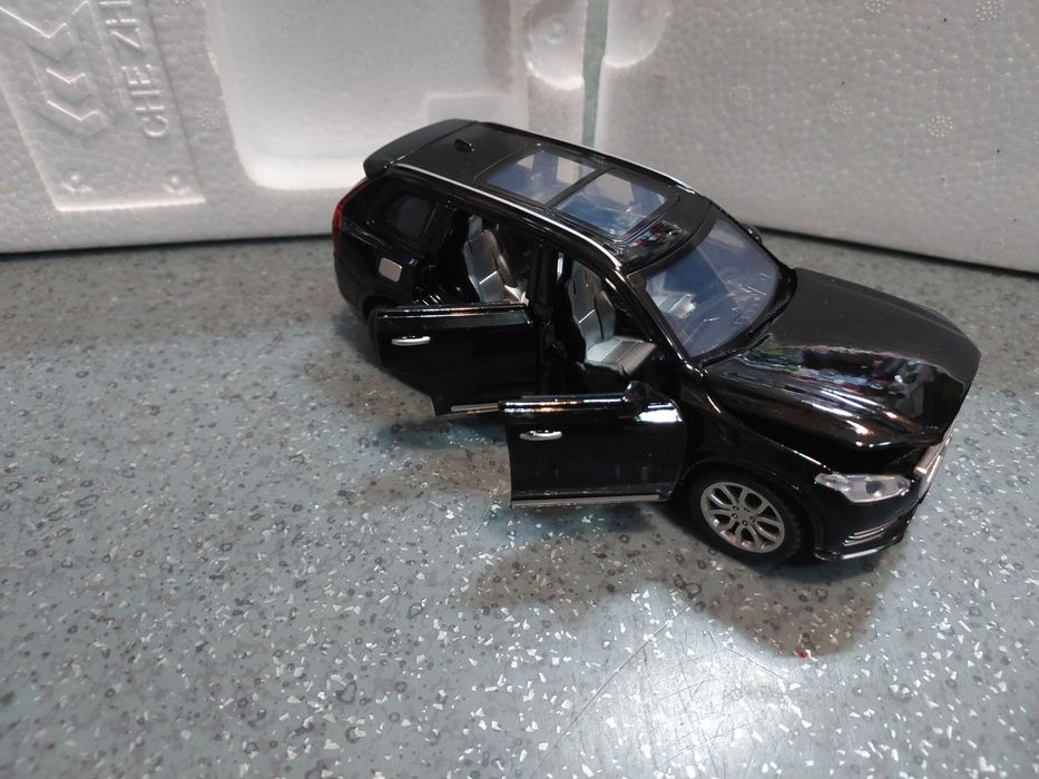 Machete Masini Volvo 1.32