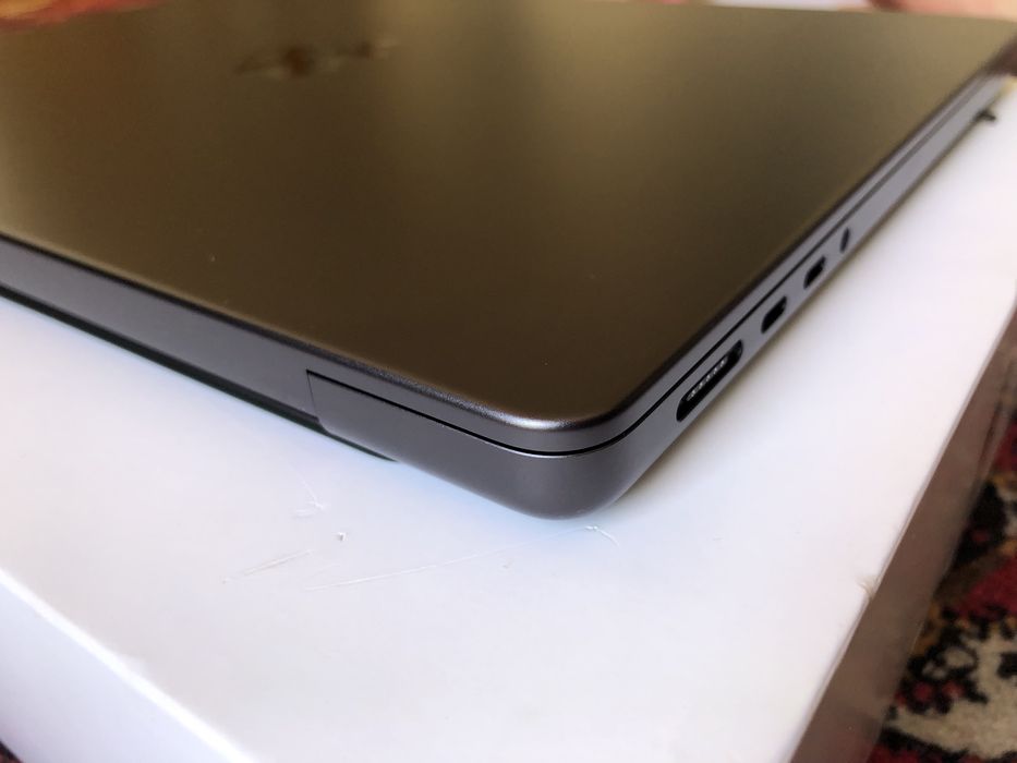 100%/3 цикл 2023 Apple MacBook Pro 14-дюйм M3 Pro Chip LL/A сотилади