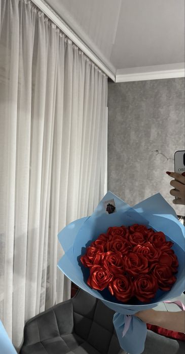 Букеты из атласных роз