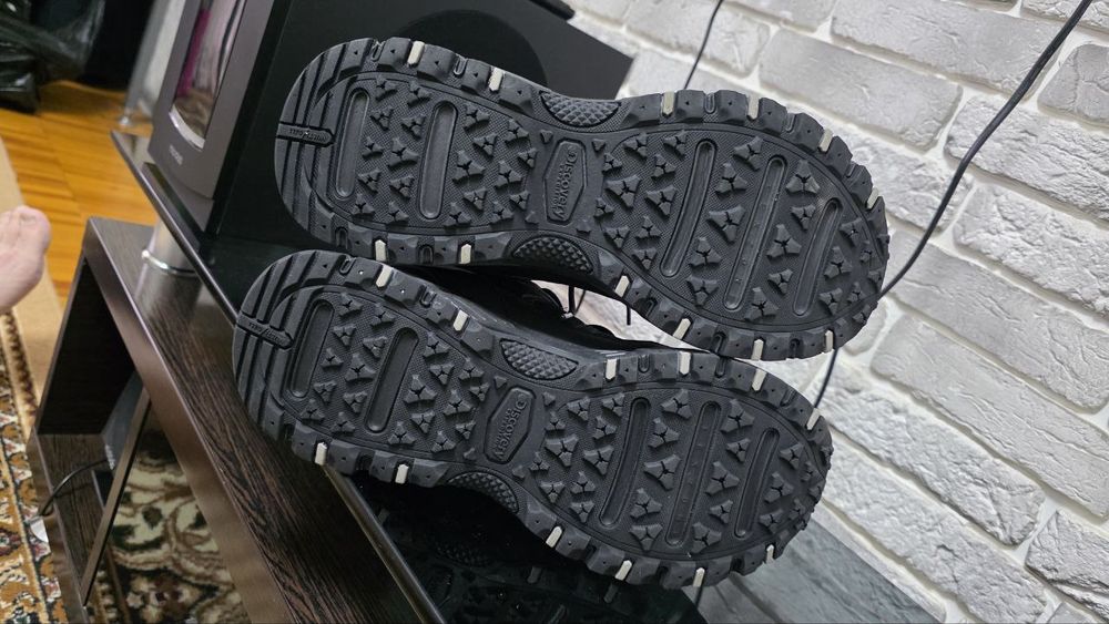 Оригинальные кроссы Discovery