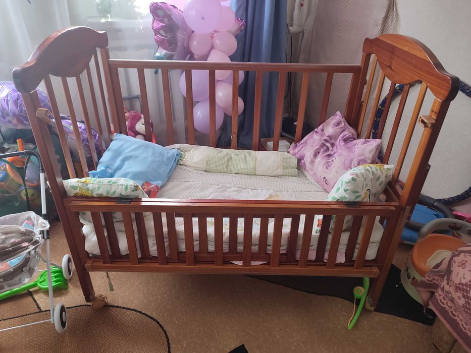 Продам манеж Возраст до 3 лет