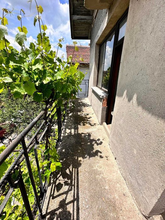 Продава се Етаж от къща в Перник, Могиличе - 136 кв.м за 361 €/кв.м - Снимка #8