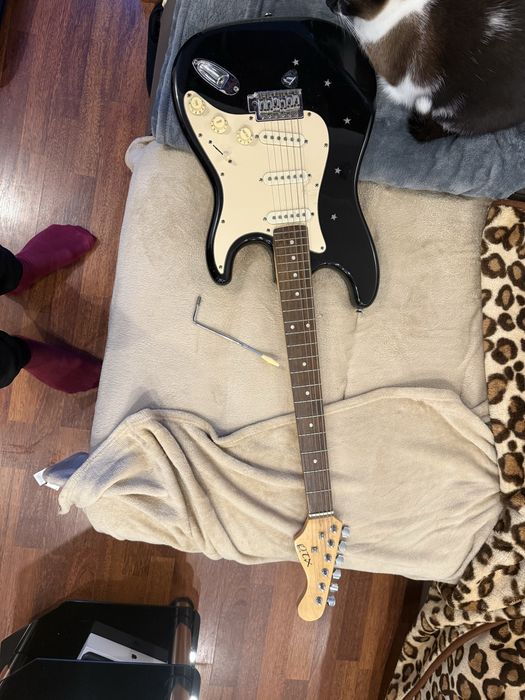 Chitara invasion stratocaster