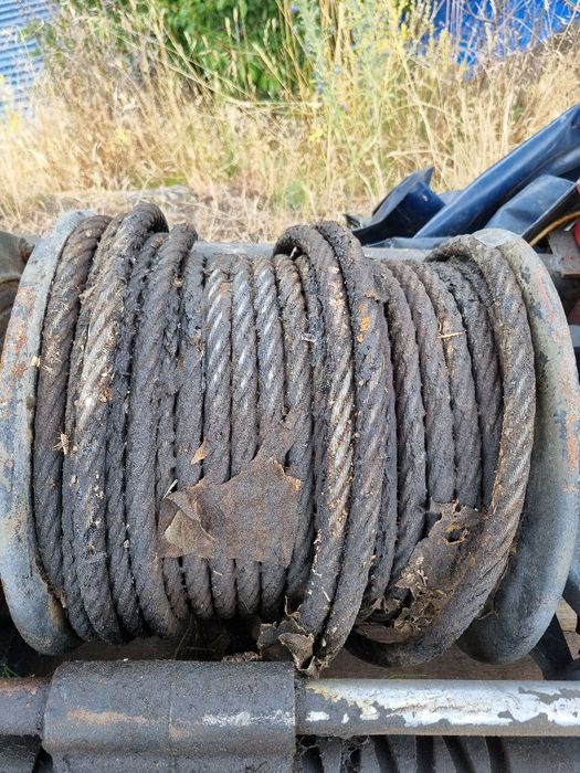 Нова Уралова лебедка