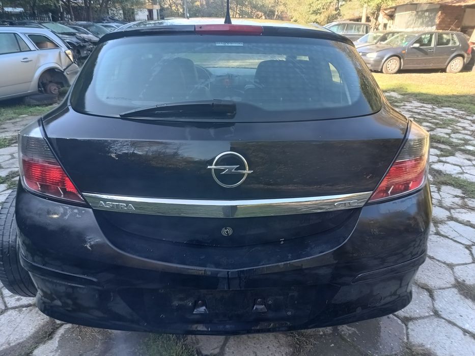 Опел Астра Х ГТЦ Z17DTR (НА ЧАСТИ)