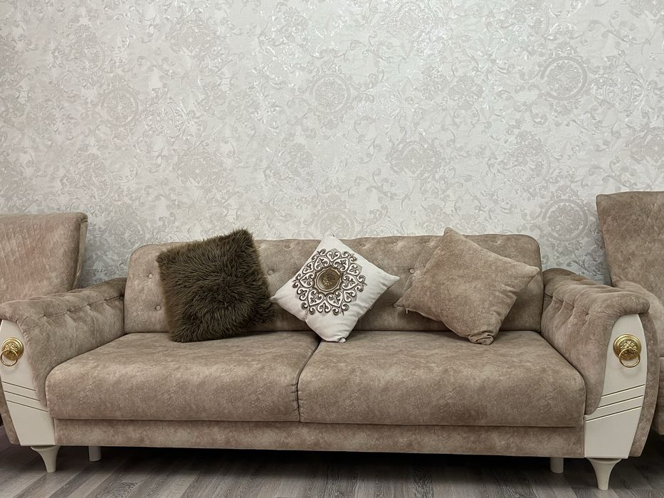 Диван ,кресло турецскоее