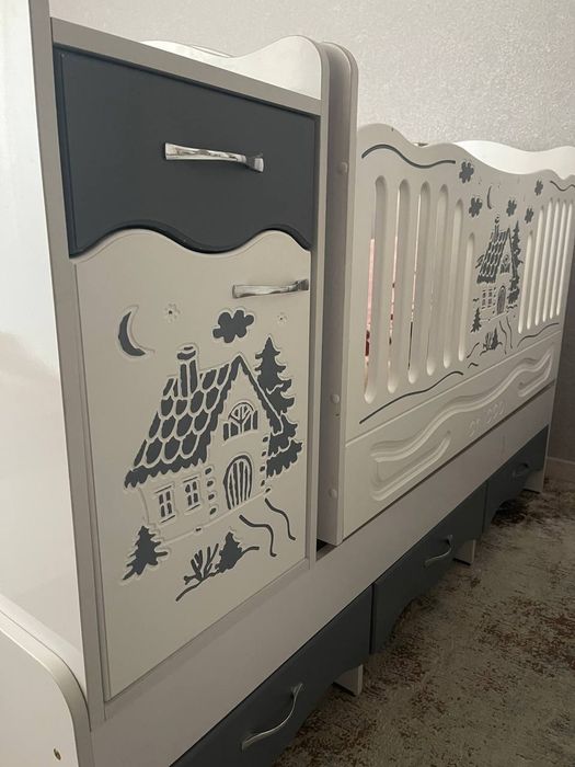 Кровать новый состоянии Срочно!!