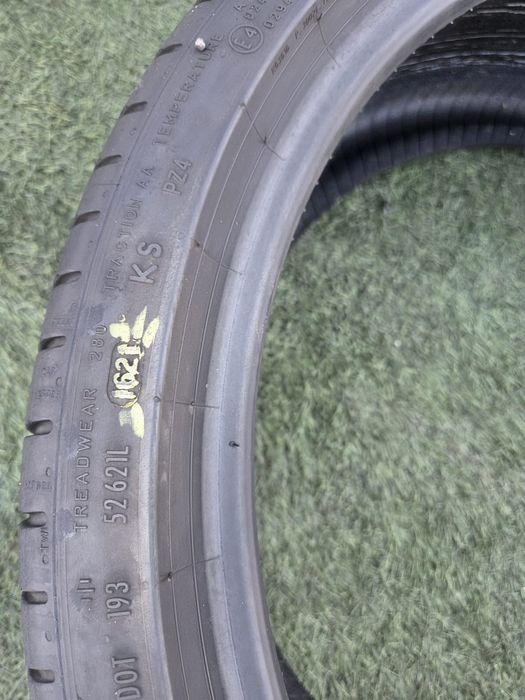245 35 20 Pirelli