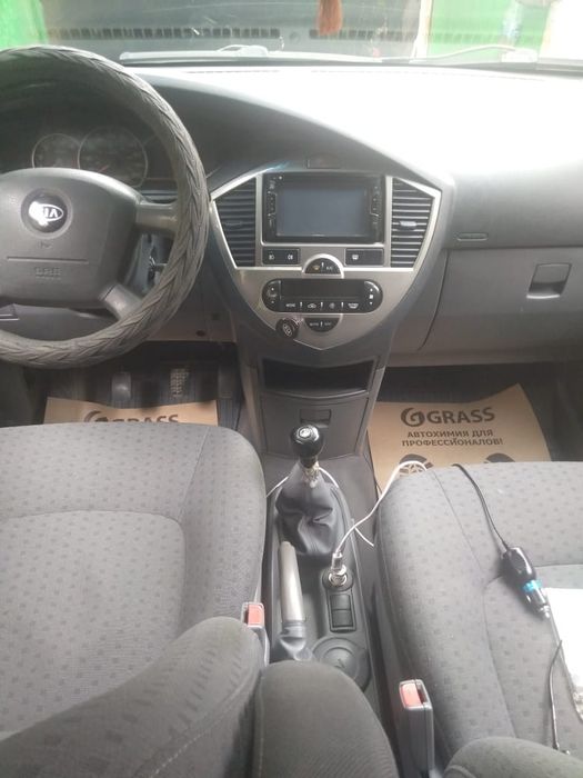 Киа Карэнс 2005г.