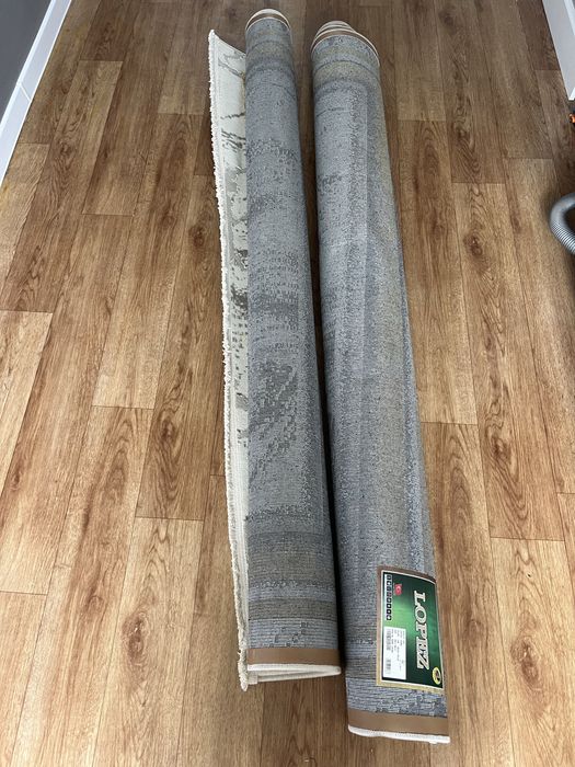 Продам натуральный ковер 2*3 , 2 шт