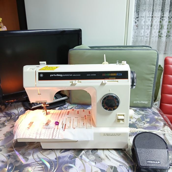 Masina de cusut PRIVILEG  SUPERSTAR electronic cu butoniera automata si multiple operatii