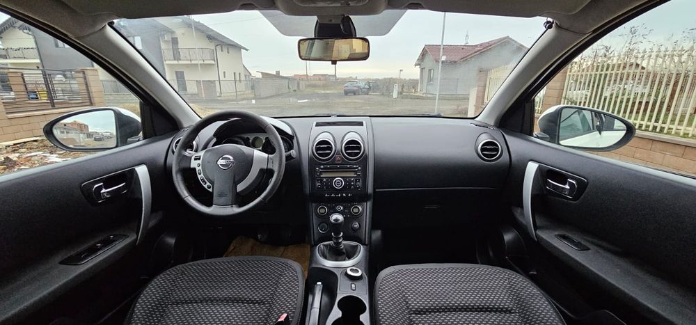 Nissan Qashqai 4x4 si 2x4