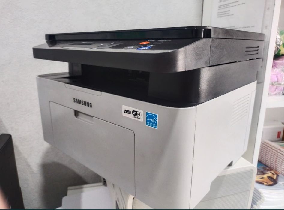 Продается МФУ SAMSUNG M2070W