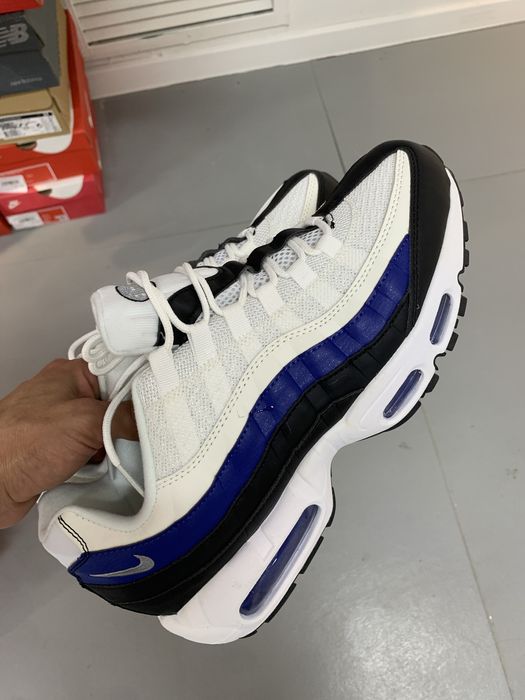 кроссовкий аяк кейім