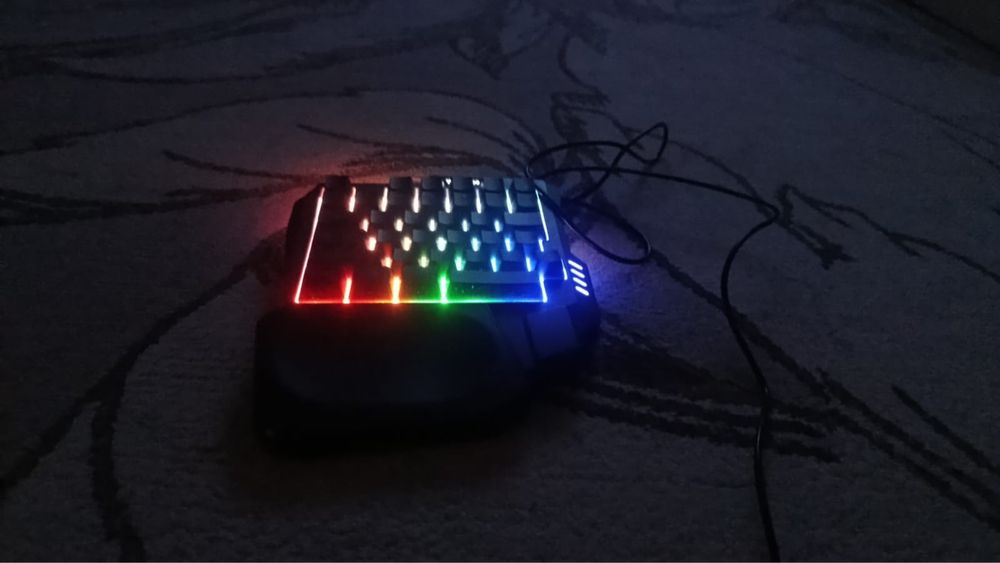 Игровая клавиатура