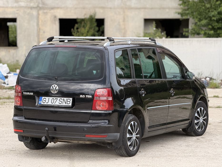 VOLKSWAGEN Touran 2008 — imagine 4