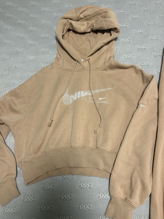 Дамси Анцунг Nike