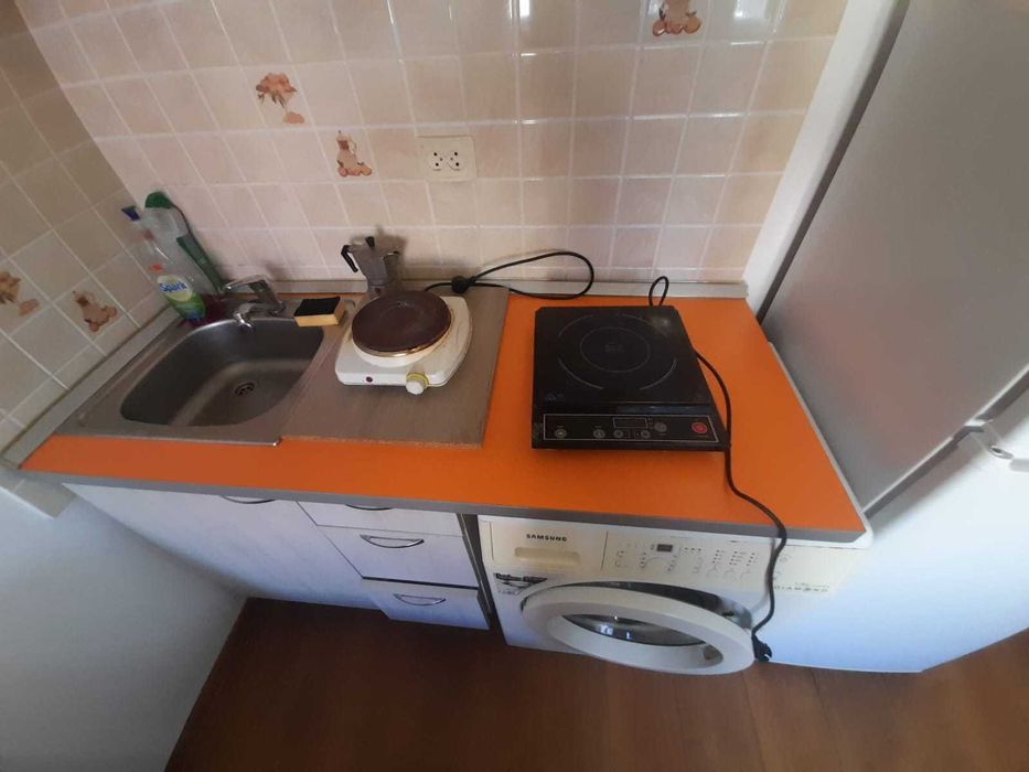 Inchiriez garsoniera